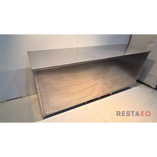 RST-pöytä etulevyllä 2400 - RestaEQ