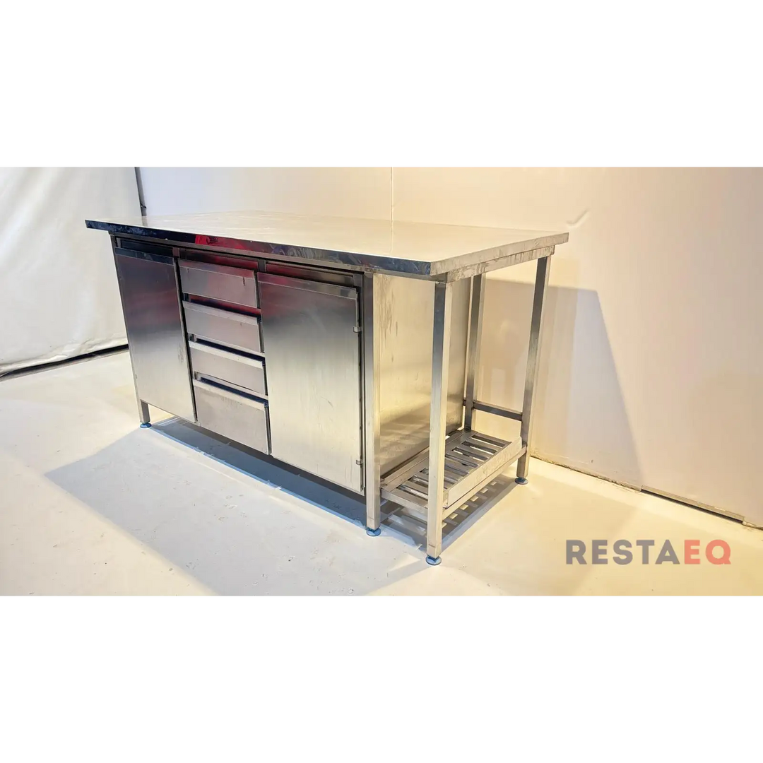 RST-pöytä laatikostolla ja kaapeilla 1500 - RestaEQ