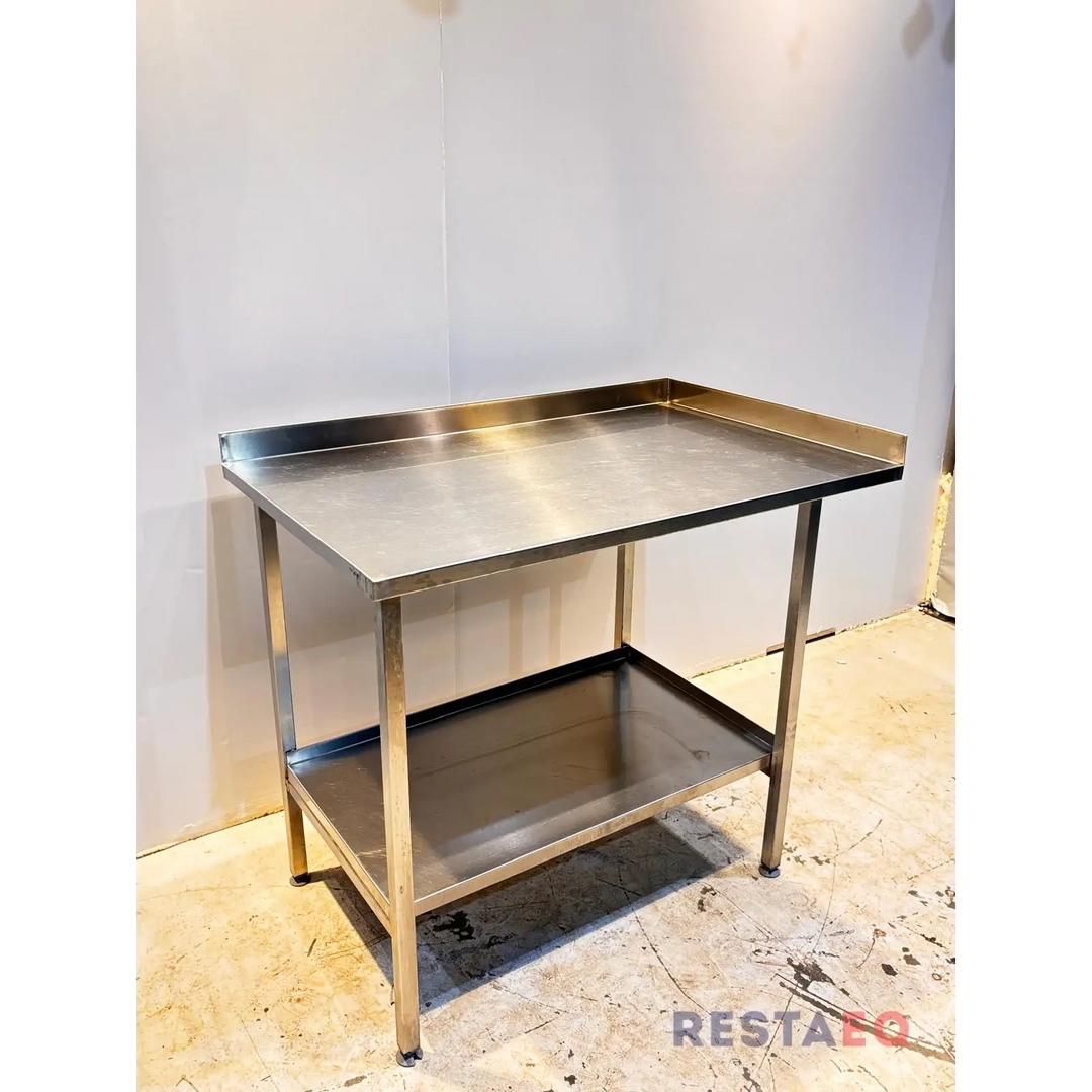 RST-pöytä taka ja sivunostolla 1100 - Metos