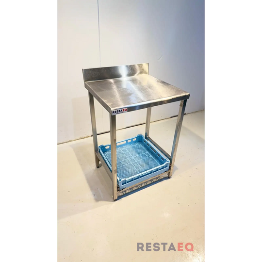 RST-pöytä vedettävällä alahyllyllä 600 - RestaEQ