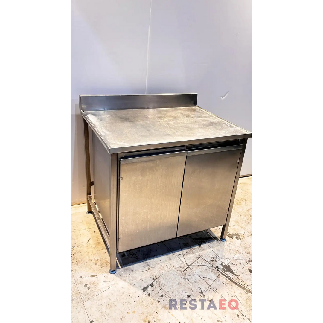 RST-pöytäkaappi 900 - RestaEQ