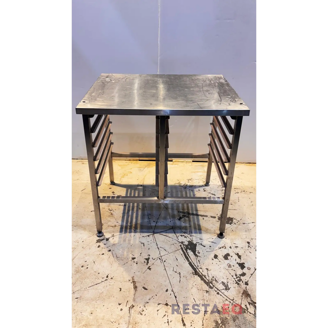 RST-uuninaluspöytä 700 - RestaEQ