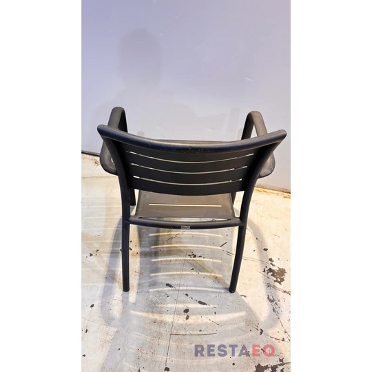 Terassituoli musta pinottava - Satelliet