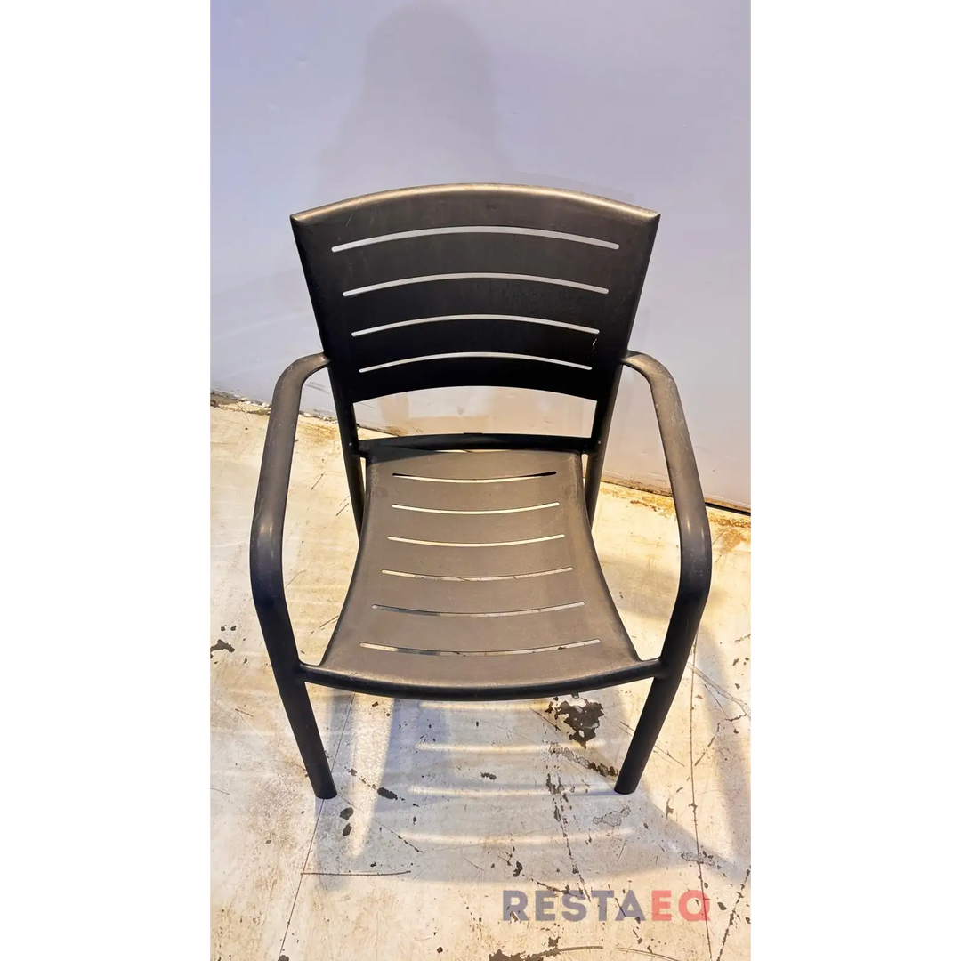 Terassituoli musta pinottava - Satelliet