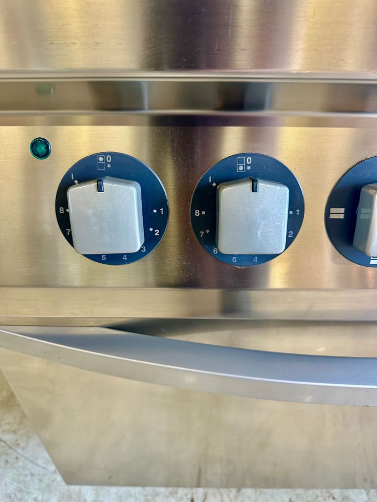 Zanussi evo 700 infrapuna liesi ja uuni yhdistelmä - Zanussi