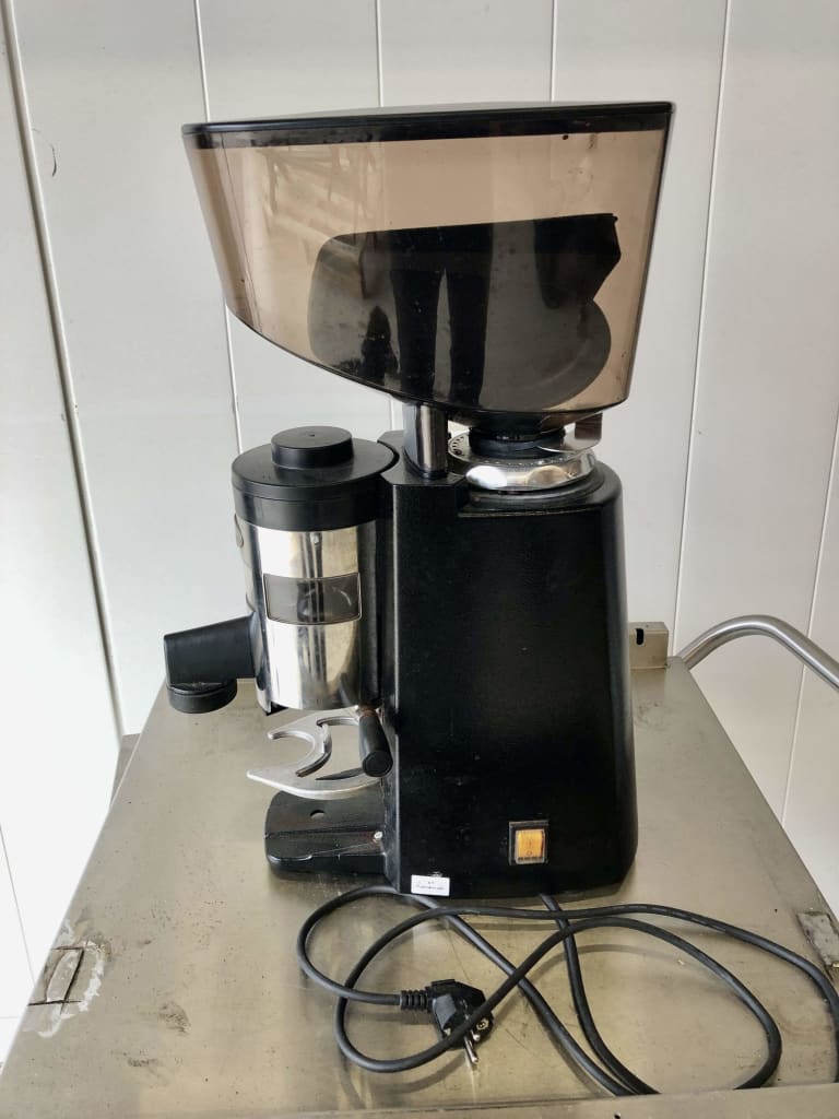 Kahvimylly Santos Silent espresso coffee grinder 40A - 