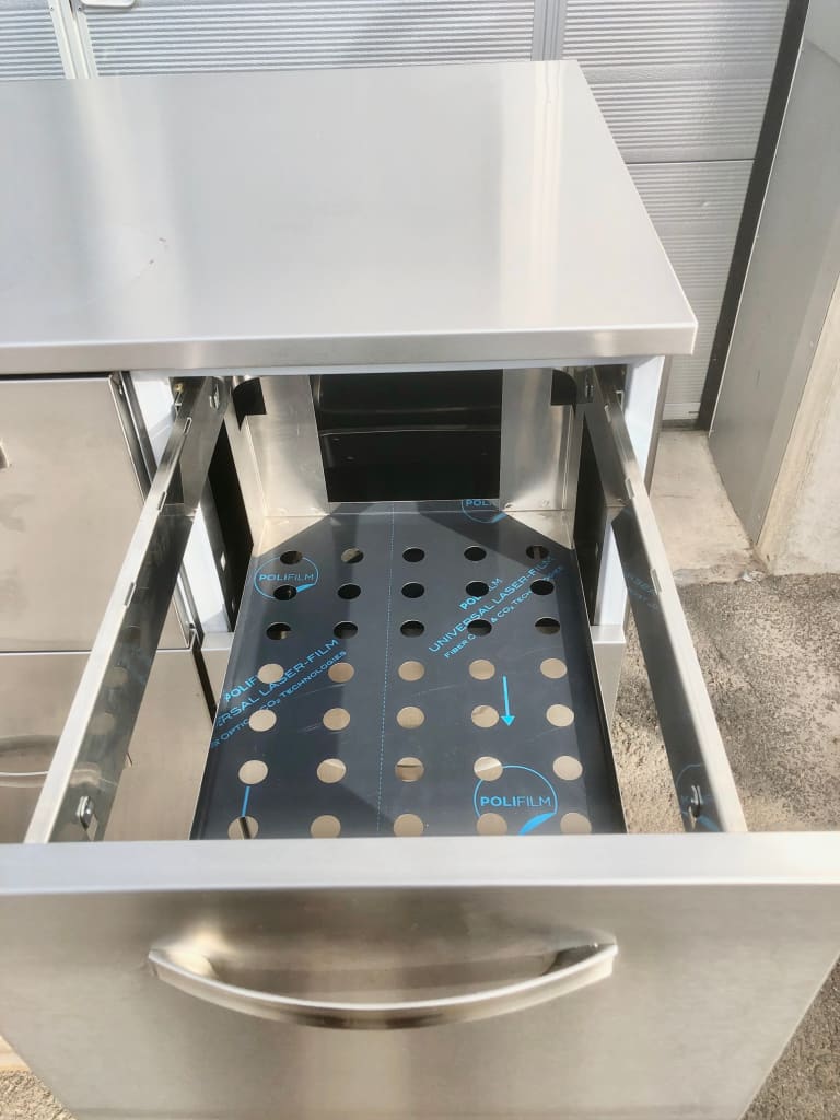 Pullovetolaatikosto 2000 - Inox